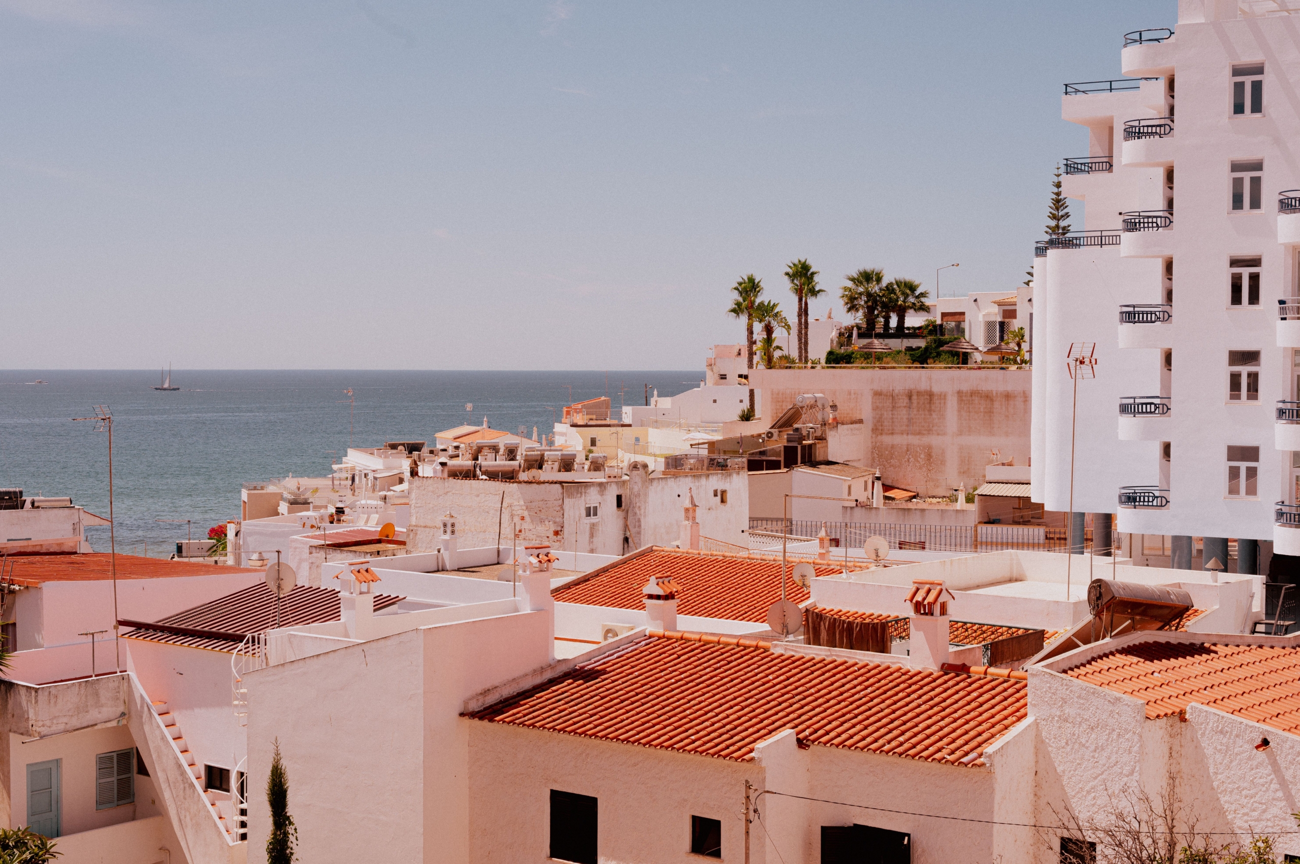 Portugal real estate guude